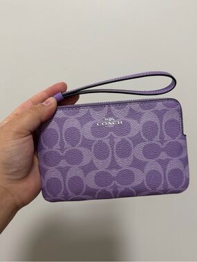 Coach Signature Corner Zip Wristlet in Purple